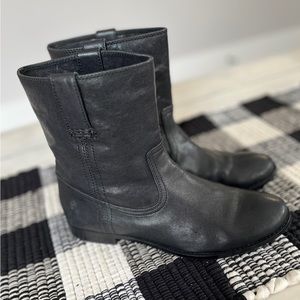 FRYE Ana Short Booties Black Size 9.5